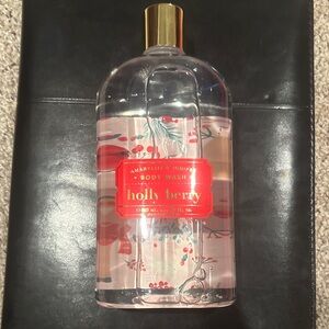 Body Wash - Red and Gold